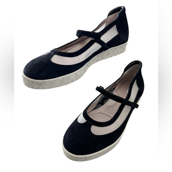 BeautiFeel Sher Slip-On Shoes - Picture 4 of 14
